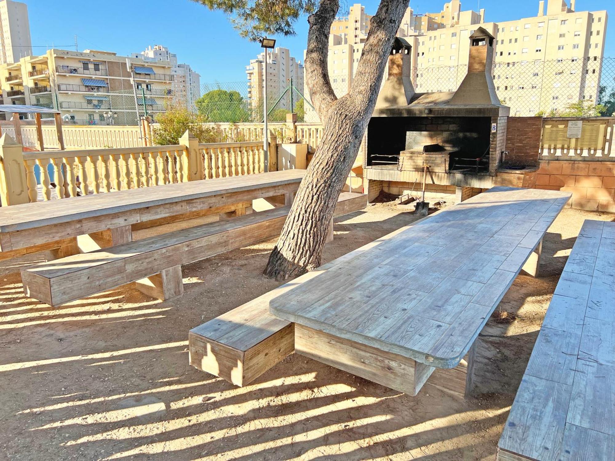 Coqueto Con Piscina, Nuevo A 50M Del Mar, Parking Gratis Appartement El Campello Buitenkant foto