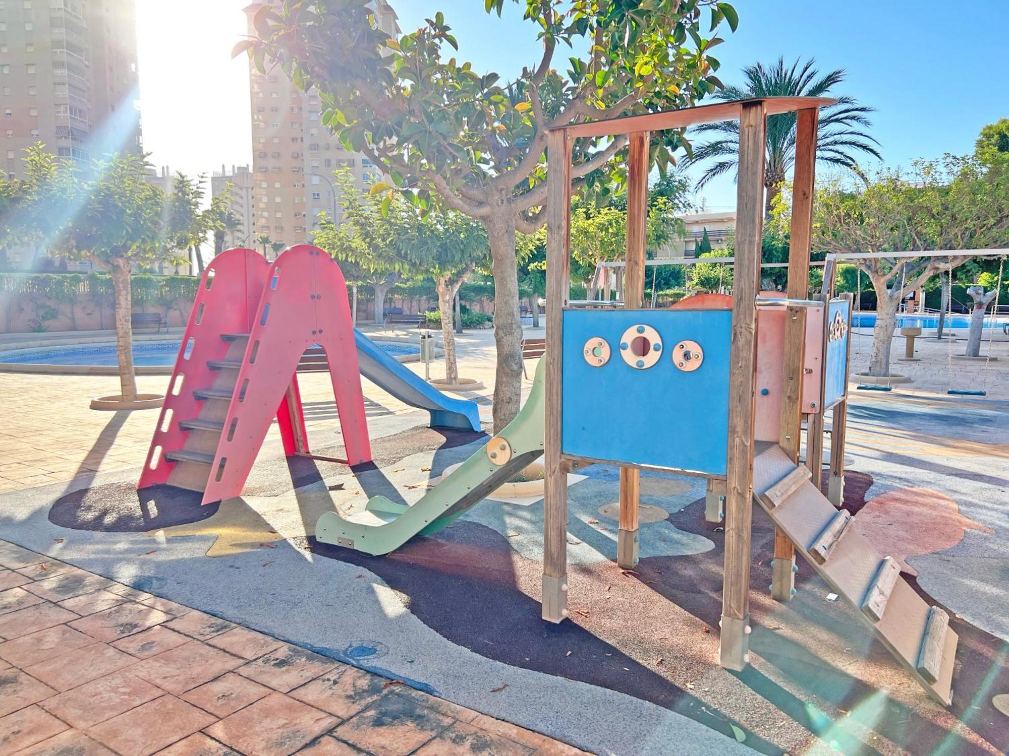 Coqueto Con Piscina, Nuevo A 50M Del Mar, Parking Gratis Appartement El Campello Buitenkant foto