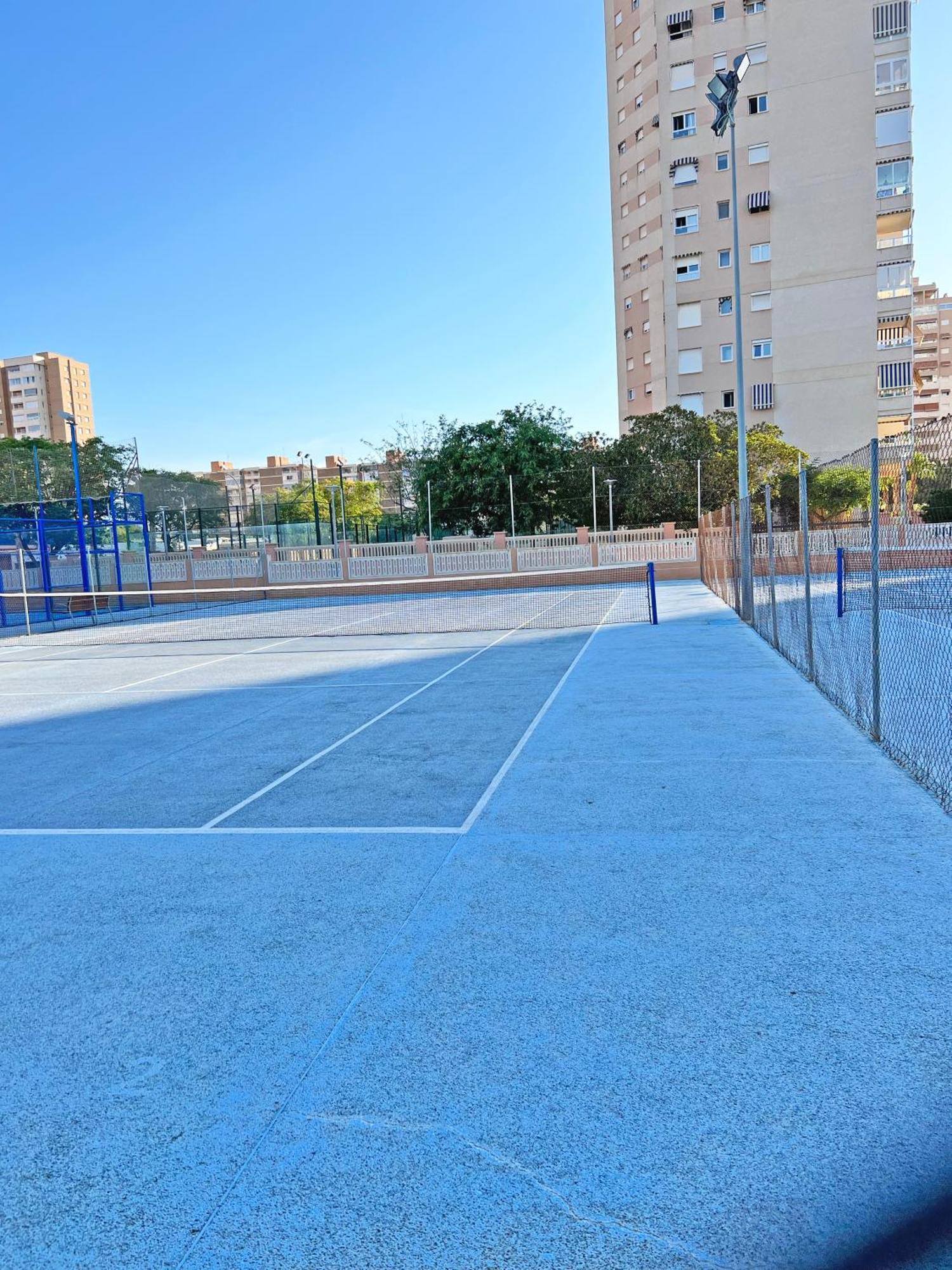 Coqueto Con Piscina, Nuevo A 50M Del Mar, Parking Gratis Appartement El Campello Buitenkant foto