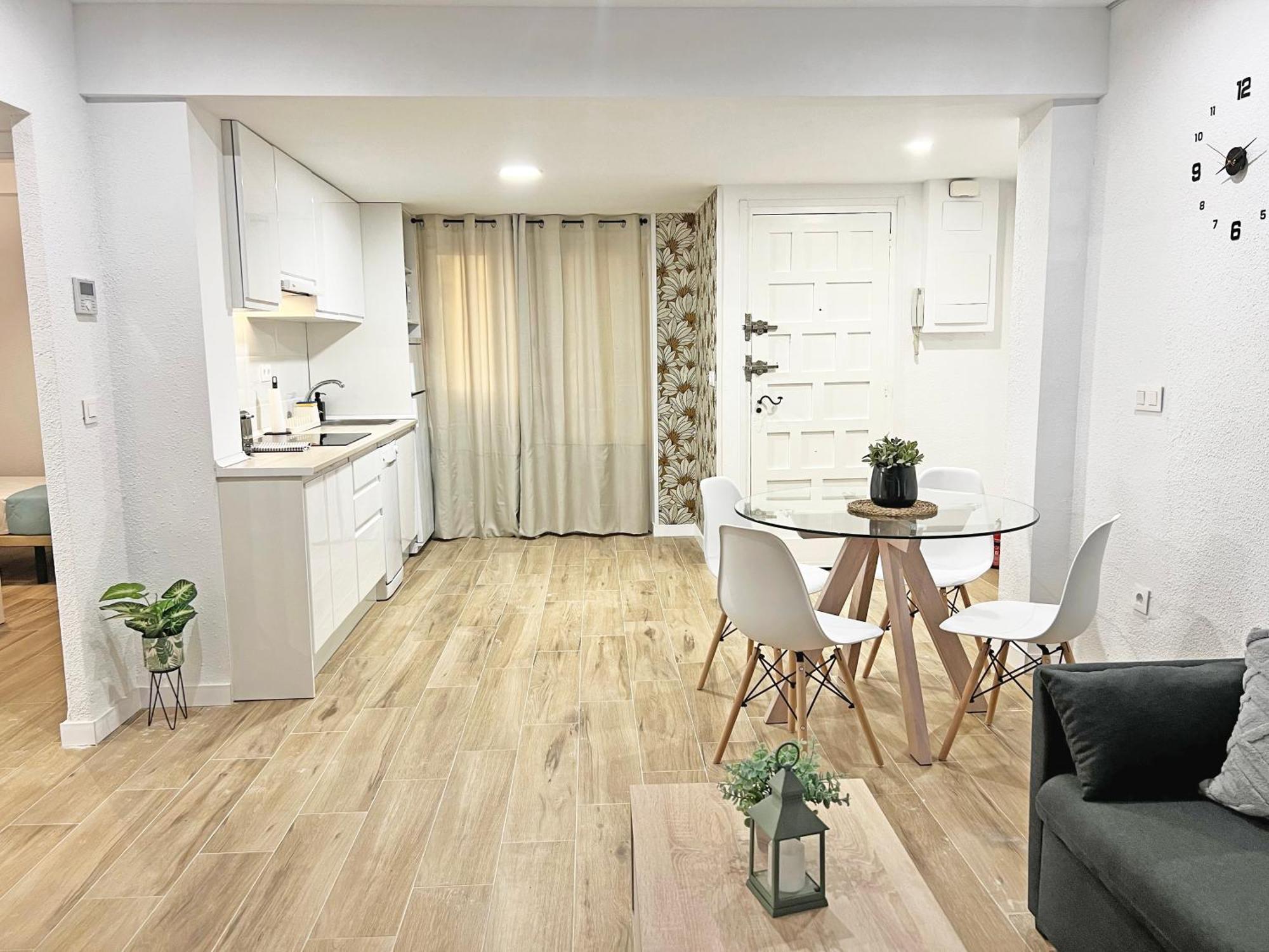 Coqueto Con Piscina, Nuevo A 50M Del Mar, Parking Gratis Appartement El Campello Buitenkant foto
